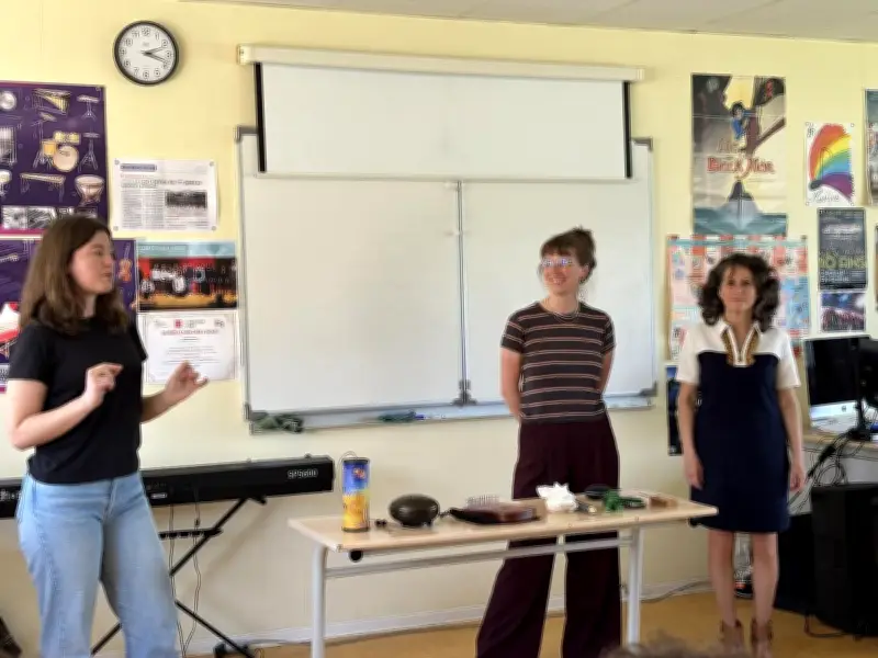 Les SuperPhoniques initient les collégiens à la musique contemporaine