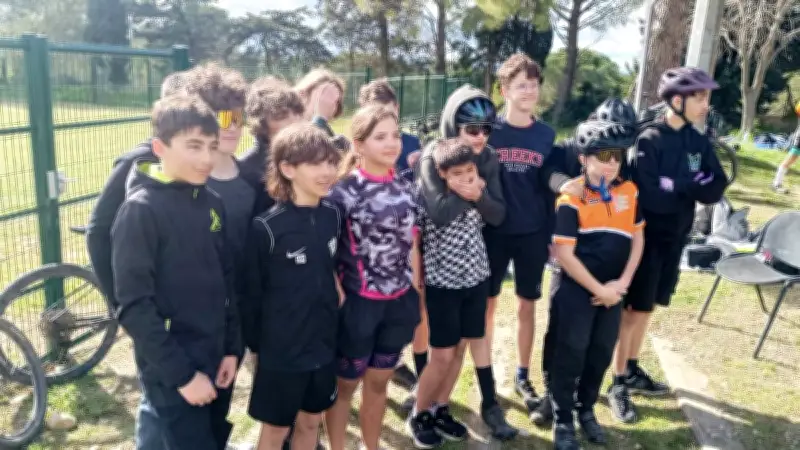 Les vététistes du collège de la Vallée verte brillent au championnat départemental UNSS