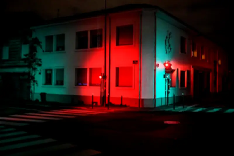 L'extinction nocturne des lampadaires en ville favorise-t-elle vraiment la délinquance ?