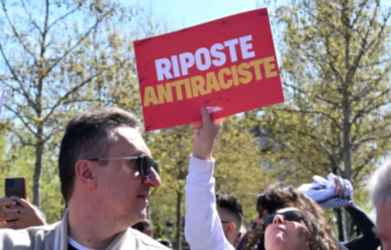 LFI dénonce un courrier négrophobe visant ses députés noirs et le maire de Saint-Denis