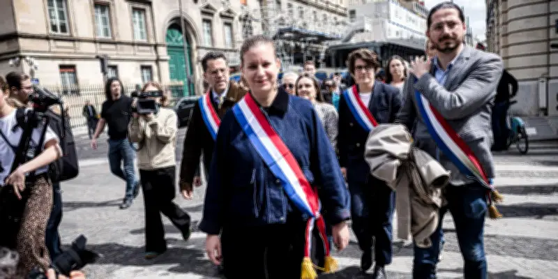 LFI dénonce un scandale d'État après la géolocalisation de Rima Hassan