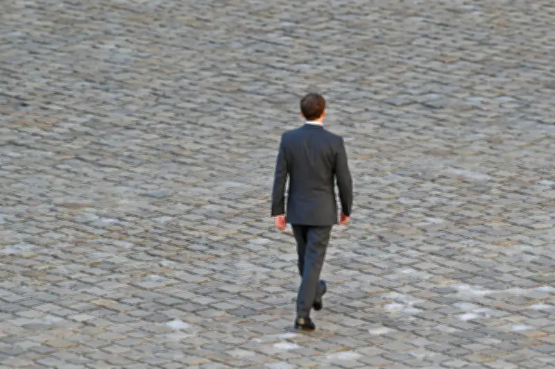 LFI et la crise démocratique : un débat pollué face aux défis nationaux