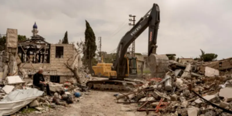 Liban : Israël crée une zone tampon inhabitée au-delà de la ligne jaune