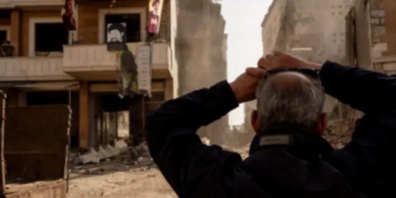 Liban : l'armée israélienne bombarde le sud de Beyrouth après l'annonce de négociations de paix