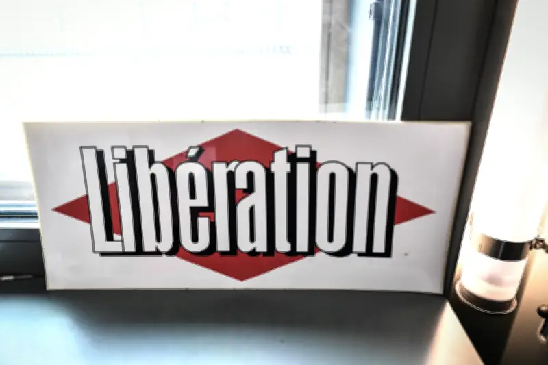 Libération en pleine tourmente : Dov Alfon quitte la direction, un successeur centriste proposé