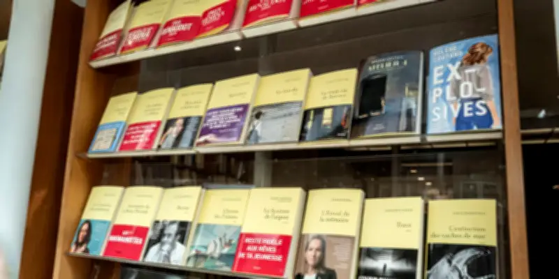 L'inquiétante mainmise de Vincent Bolloré sur l'édition française