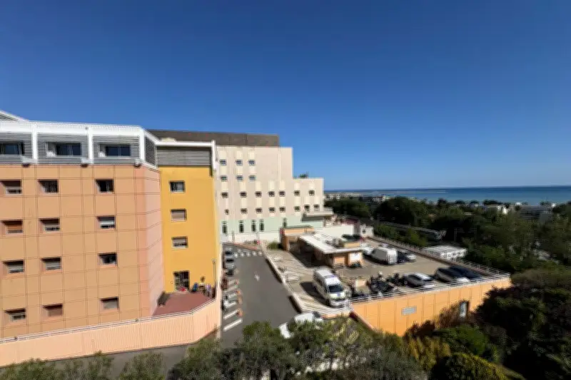 L'Institut Arnault-Tzanck réclame le tramway pour désengorger son site