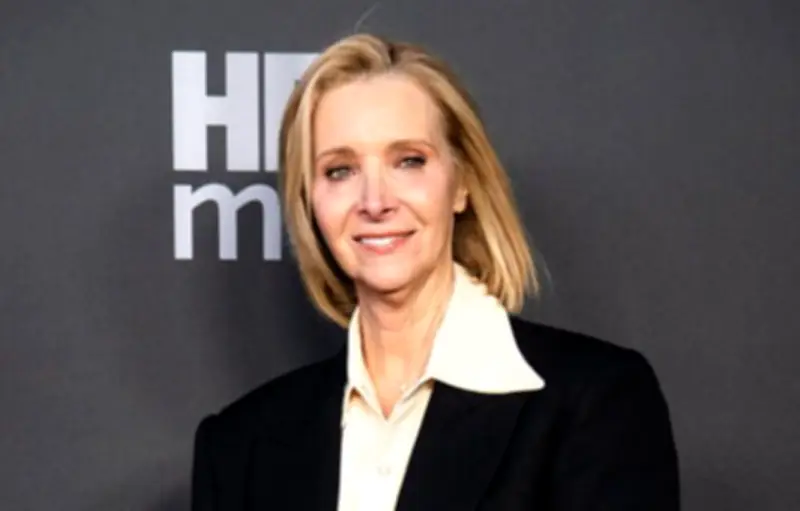 Lisa Kudrow se confie sur son statut de "sixième de Friends" et sa revanche artistique