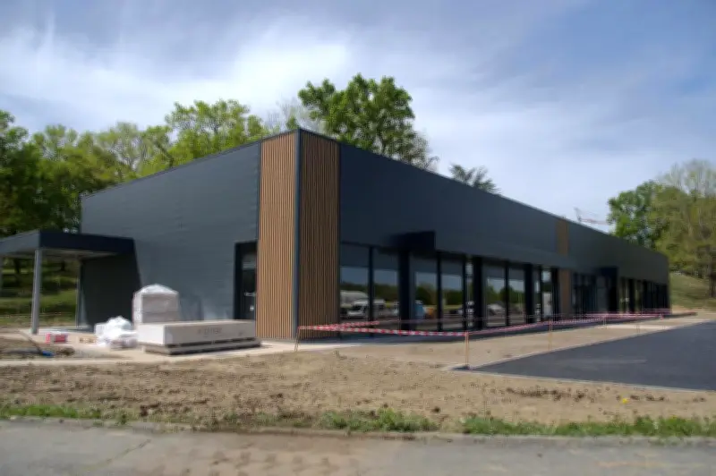Livraison d'un ensemble immobilier : Marie Blachère, Coiff & Co et Mangeons Frais s'installent avec recrutements