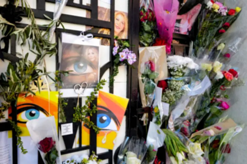 Loana : l'ultime objetisation lors de ses obsèques, un débat sociétal