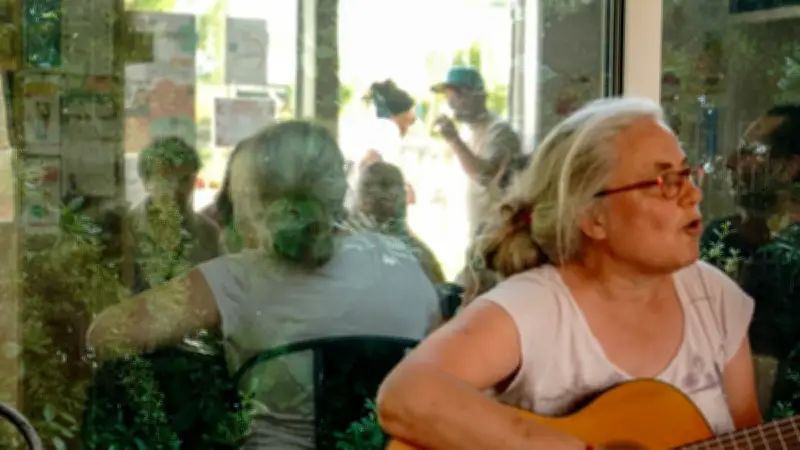 L'Oiseau Vert organise une scène ouverte conviviale à Grabels