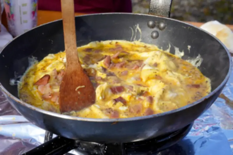L'omelette pascale de Saint-Médard : une tradition gourmande et solidaire à Mont-de-Marsan