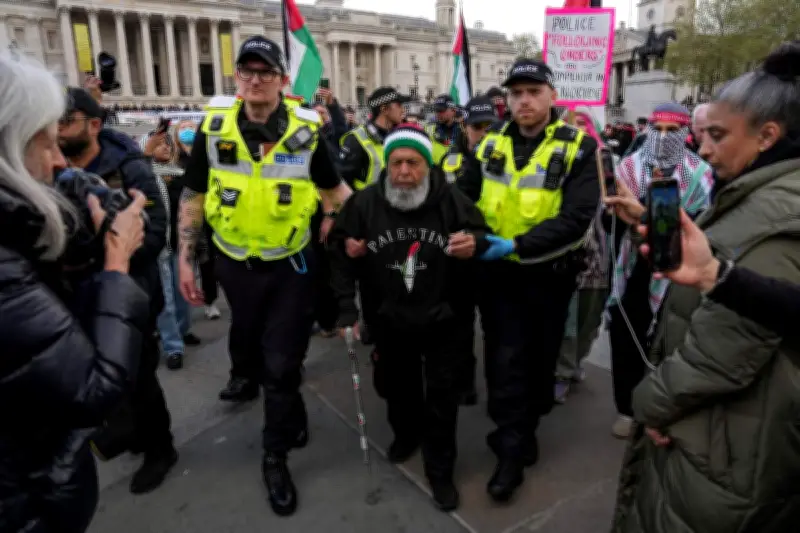 Londres : 523 arrestations lors d'un sit-in pour Palestine Action, dont le chanteur de Massive Attack