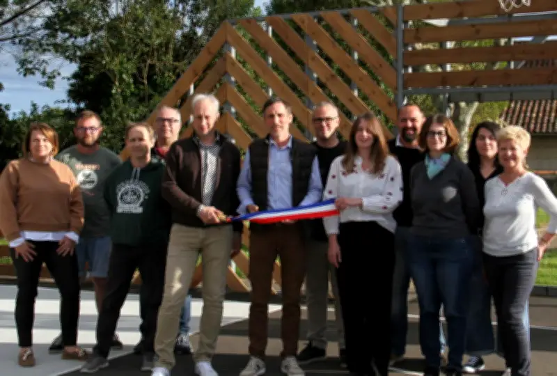 Louer : inauguration d'une aire de jeux rénovée et lancement du troisième mandat du maire