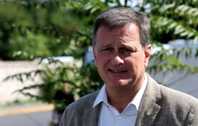 Louis Aliot, maire RN de Perpignan, élu président de la communauté urbaine