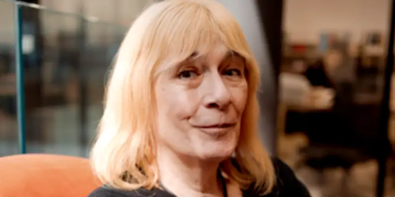 Lucy Sante, une transition de genre heureuse qui transforme sa vie et son œuvre