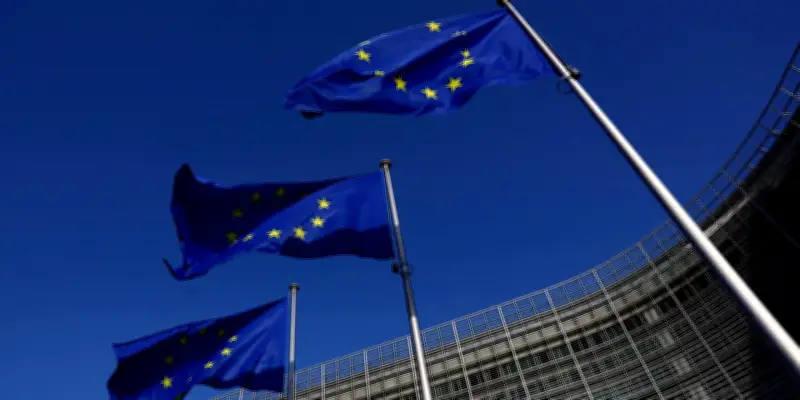 L'UE débloque un prêt de 90 milliards d'euros pour l'Ukraine après le retrait du veto hongrois