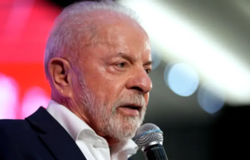 Lula met en garde contre l'apparition d'un 'Hitler' quand la démocratie recule