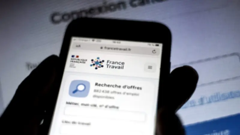 Lutte contre la fraude sociale : la Défenseure des droits met en garde contre l'automatisation