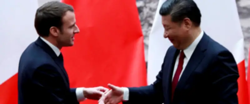 Macron en Chine : pari diplomatique et commercial avec Xi Jinping
