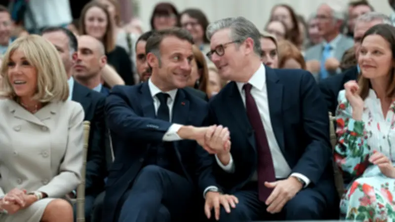 Macron et Starmer créent un corps d'armée franco-britannique élargi