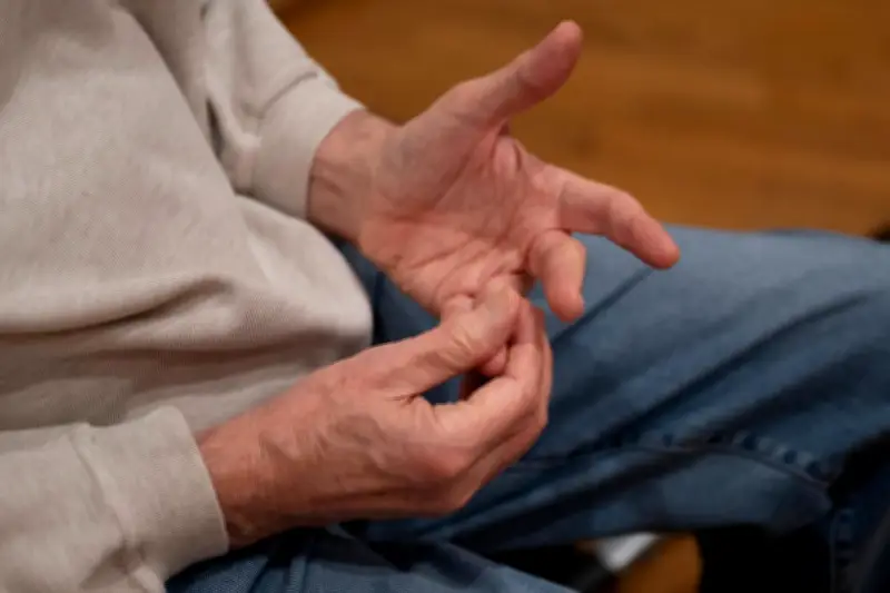 Maladie de Parkinson : l'urgence d'une prévention face aux neurotoxiques alimentaires