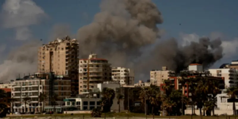 Malgré le cessez-le-feu, Israël poursuit ses frappes aériennes au Liban