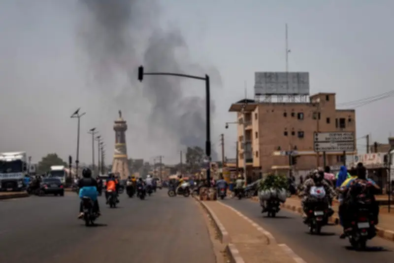 Mali: attaques djihadistes et touareg, le ministre de la Défense tué