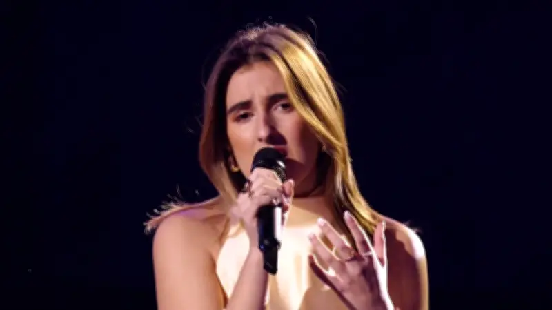 Maëlle Onillon, 21 ans, auditionne à l'aveugle dans The Voice ce samedi sur TF1