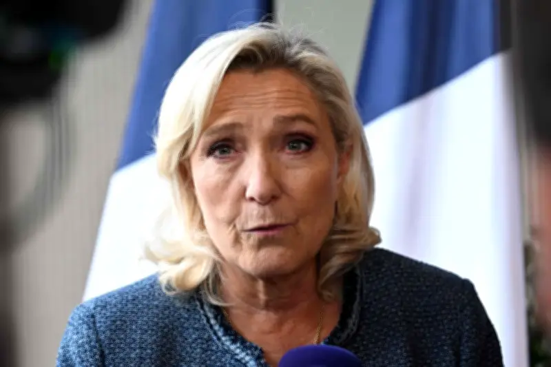 Marine Le Pen accuse le gouvernement de mensonges sur les recettes fiscales des carburants