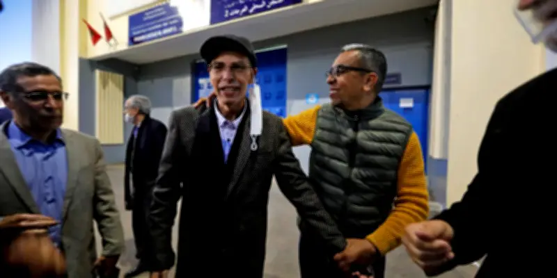 Maroc : l'historien Maati Monjib, interdit de voyager depuis 2020, vit un cauchemar kafkaïen