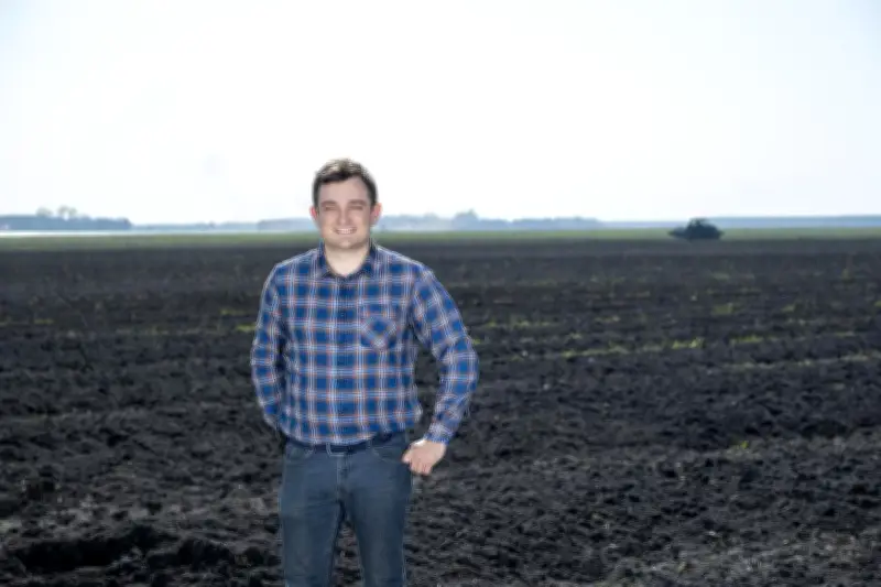 Matthieu Vandame reprend la ferme familiale et mise sur l'asperge des Landes