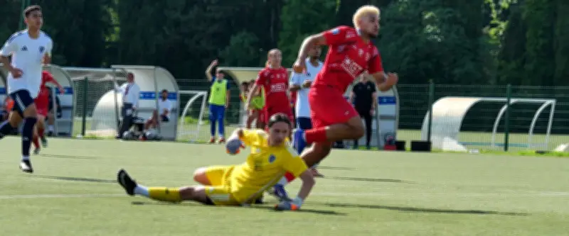 Mattéo Battaglia offre un triplé décisif aux U17 de Nîmes Olympique pour le maintien