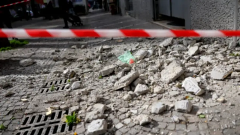 Menton : sa maison s'effondre après les séismes, elle perd tout en quelques secondes