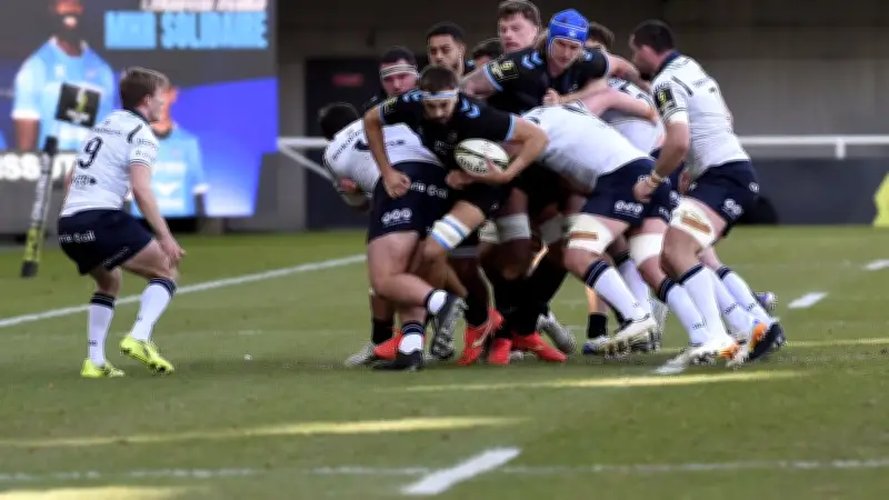 MHR - Connacht en Challenge Cup : Aki titulaire face à Anyanwu, le choc des centres