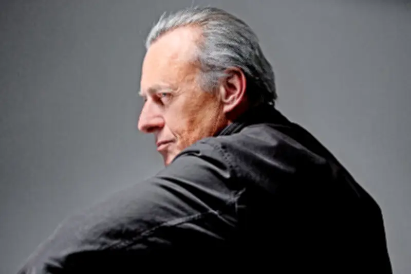 Michael Levinas et Olivier Nora : la publication posthume, une question de confiance dans l'œuvre
