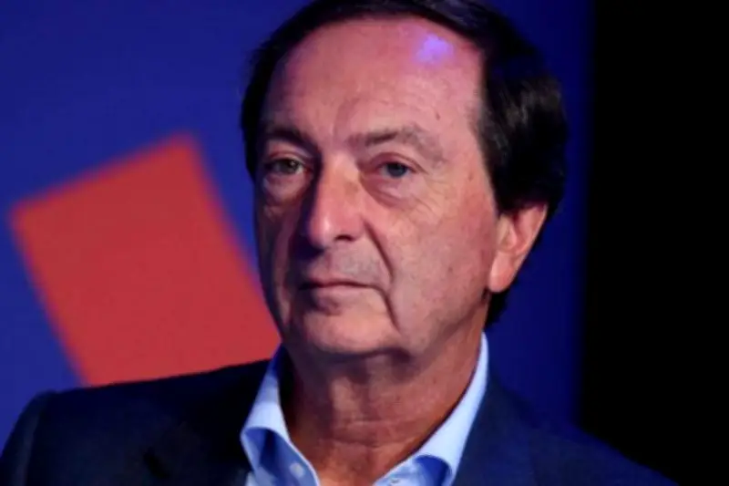 Michel-Édouard Leclerc prédit six mois de crise énergétique et s'oppose au plafonnement des marges