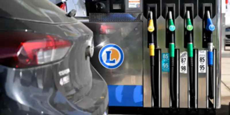 Michel-Édouard Leclerc prédit une crise énergétique prolongée, pas de baisse des carburants avant six mois