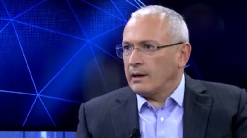 Mikhaïl Khodorkovski : l'ancien oligarque russe dans le viseur de Poutine
