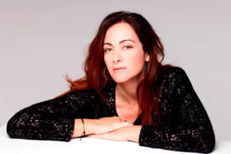 Émilie Frèche révèle la mécanique de la peur dans 'Un séisme' sur le procès Samuel Paty