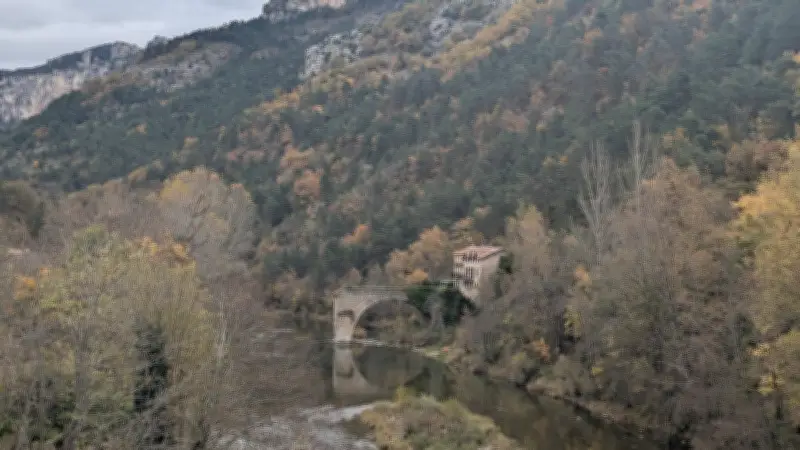 Mission Bern sauve le pont de la Muse, joyau des gorges du Tarn