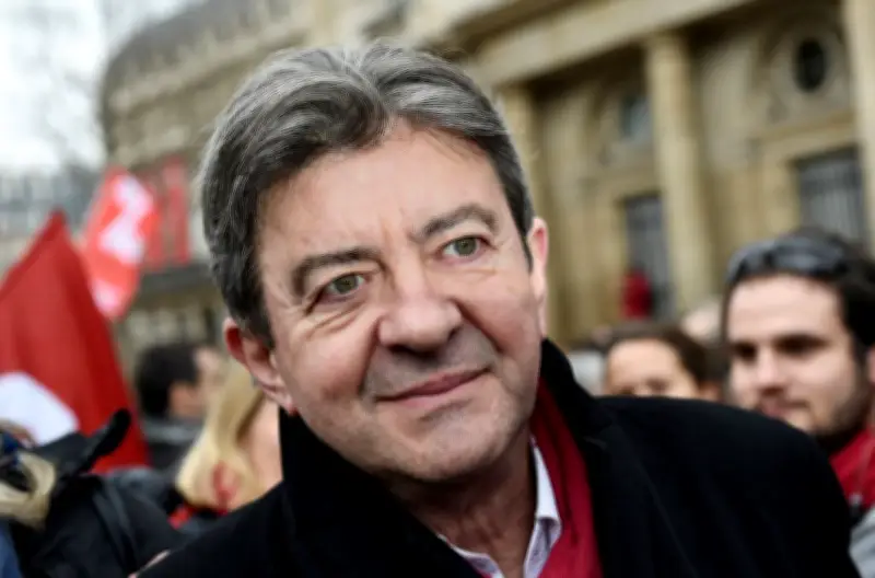 Mélenchon envisageait déjà une Nouvelle Alliance Populaire en 2015, révèle un document