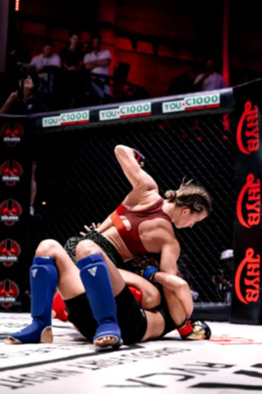 MMA : Emma Etcheberry remporte son premier combat en 25 secondes à Bali