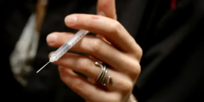 Mobilisation des défenseurs des vaccins face à la menace antivax