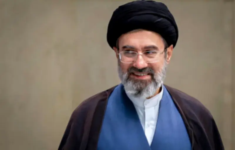 Mojtaba Khamenei, guide suprême affaibli, dirige l'Iran depuis l'ombre