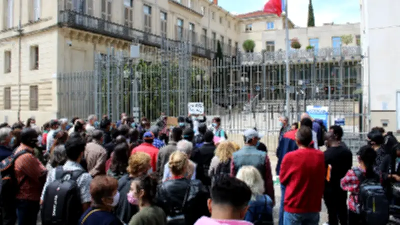 Montpellier : la galère des étrangers pour renouveler leur titre de séjour