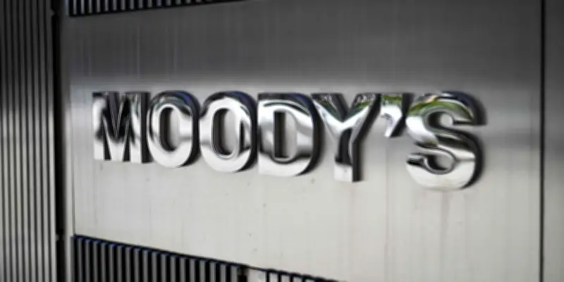 Moody's maintient la note AA3 de la France, mais alerte sur les défis budgétaires