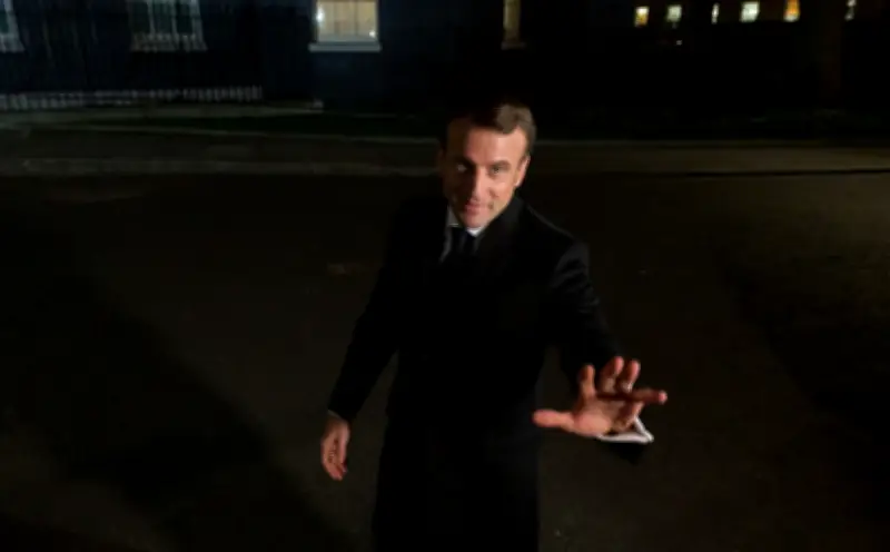 Mort du photographe Jacques Witt, de Mitterrand à Macron, ses clichés emblématiques