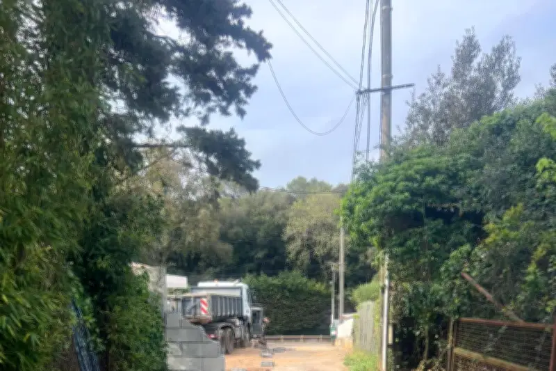 Mougins : un propriétaire détruit son mur après une réunion avec le maire