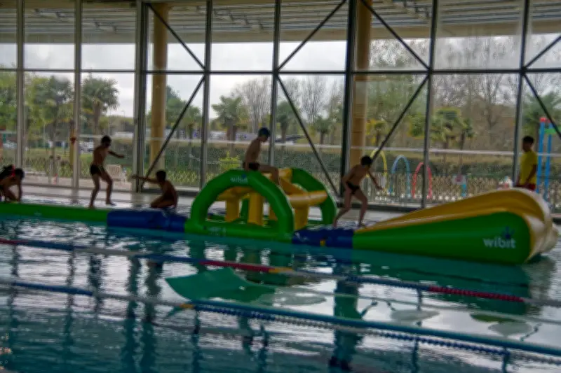 Mourenx : Des frères en formation MNS innovent avec aquafit et aquawarrior à La Piscine